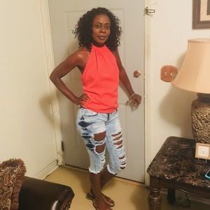 Meet your Posher, Debra